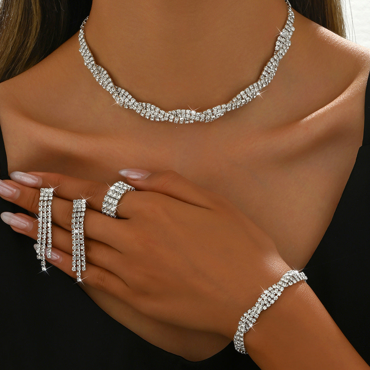 2025 Cross-border Bridal Accessories Necklace Wedding Fashion Rhinestone Twist Necklace Earrings Wedding Jewelry Hot Selling Daifa