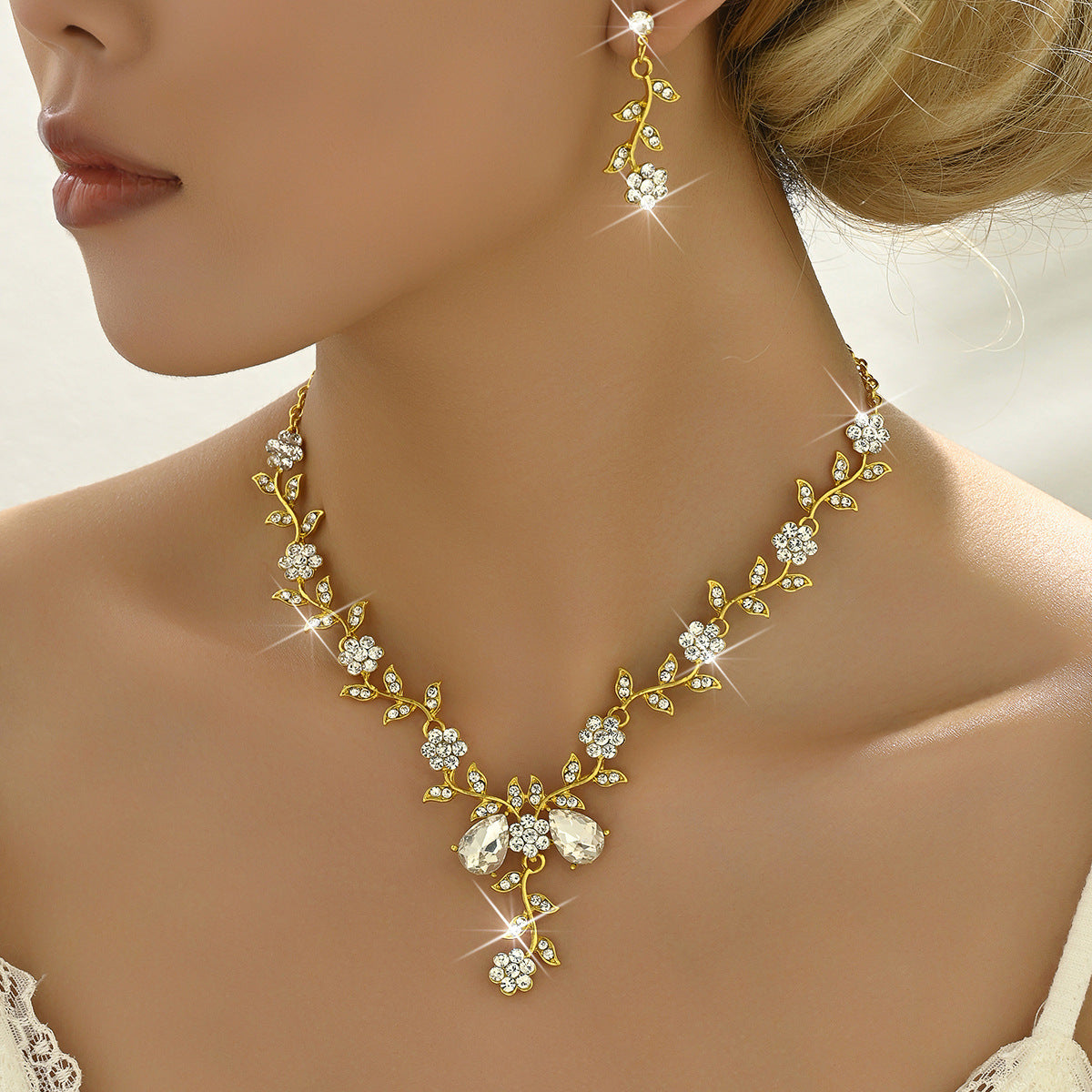 New Cross-Border Wholesale Bridal Rhinestone Water Drop Necklace and Earrings Jewelry Set for Women's Evening Dress Accessories